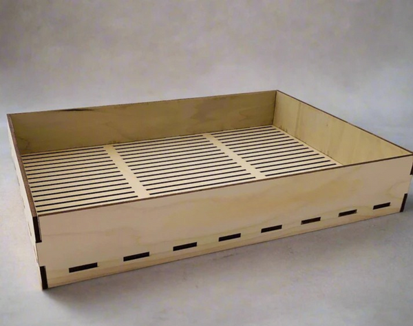 Mealworm Sifting Tray – Wooden Farming Tray for Live Mealworms